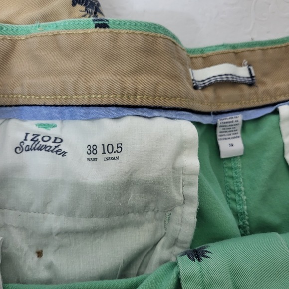 2 Pair IZOD Saltwater Mens 38 Chino Shorts Khaki Lobster Green Pineapple - Picture 5 of 9